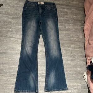 Jeans brand new never wore before